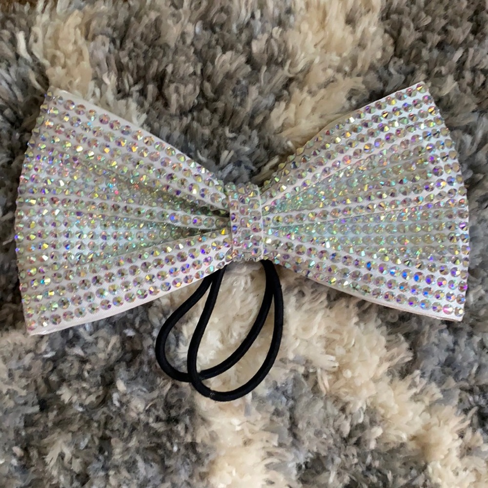 Cheer bow. Fancy bow ❤️